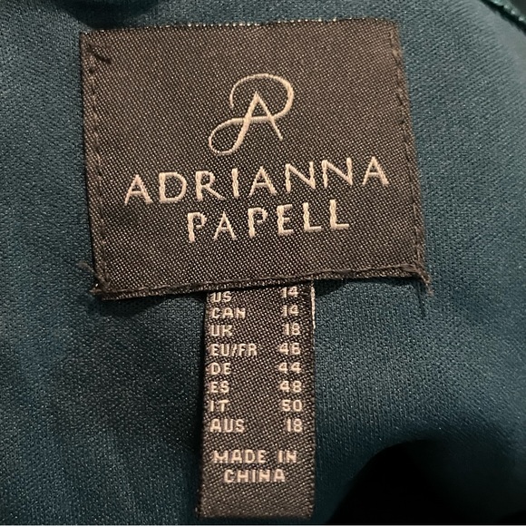 Adrianna Papell Hunter Green Off Shoulder Crepe Chiffon Gown Size 14 - Picture 5 of 5